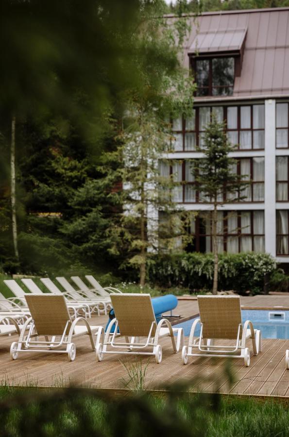 Yaremche Club Hotel Exterior foto