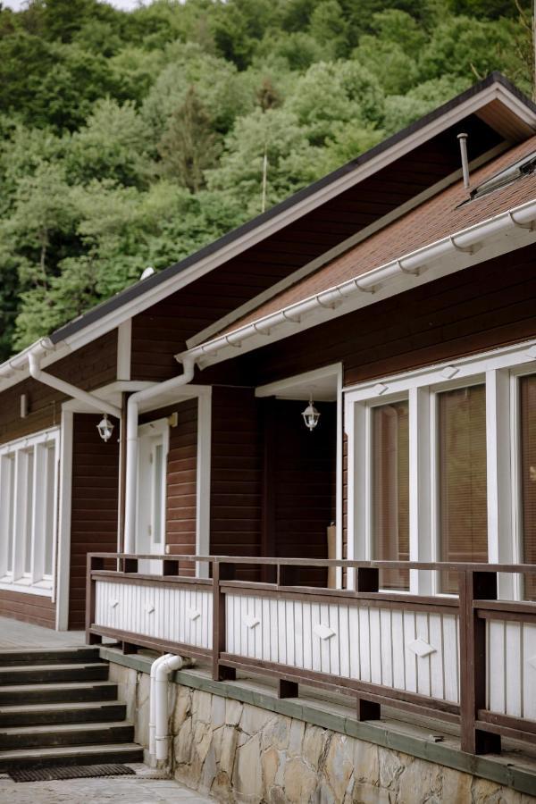 Yaremche Club Hotel Exterior foto